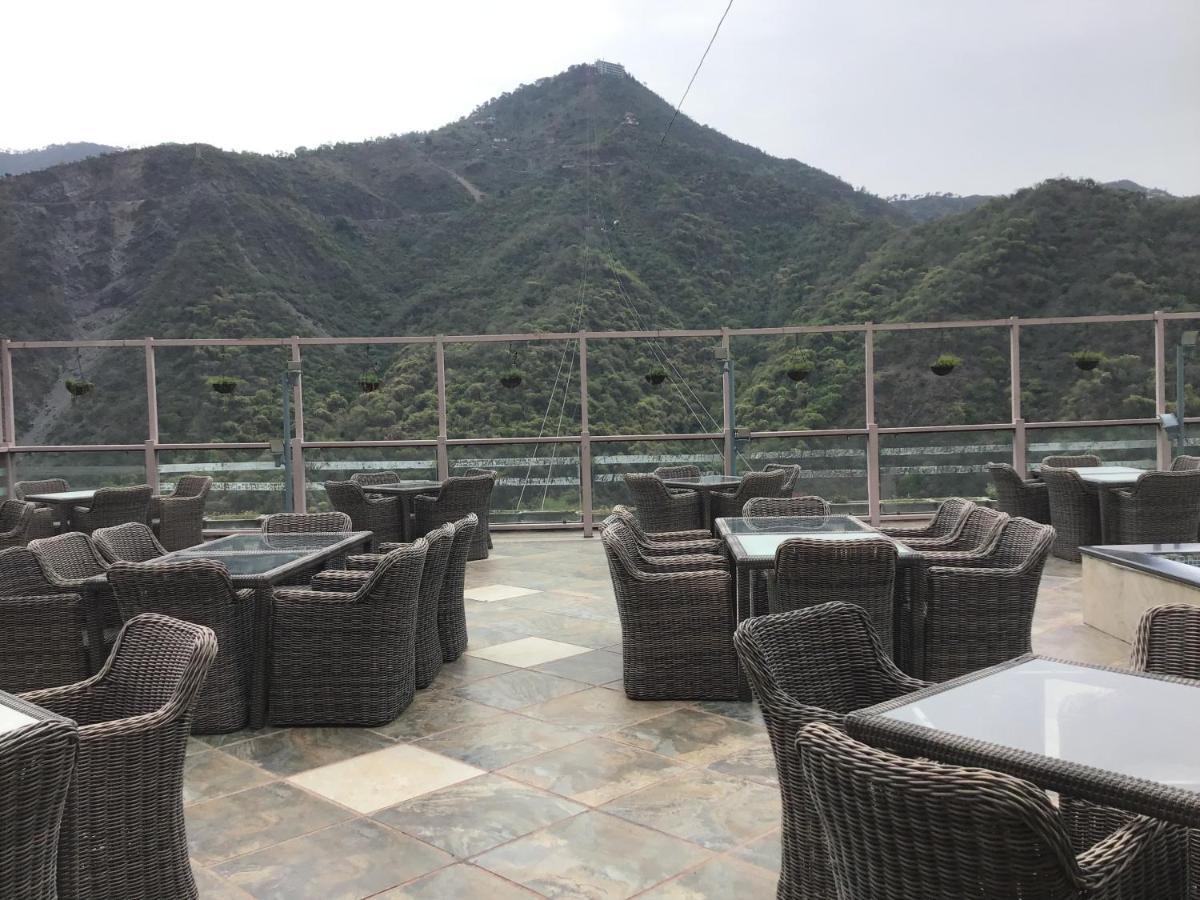 Timber Trail Base Resort - At The Foothills Of Adventure Parwanoo Exterior photo